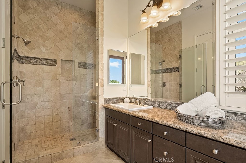 10727 West Stallion Ranch Road Shadow Hills, CA 91040 - Photo 26 of 43