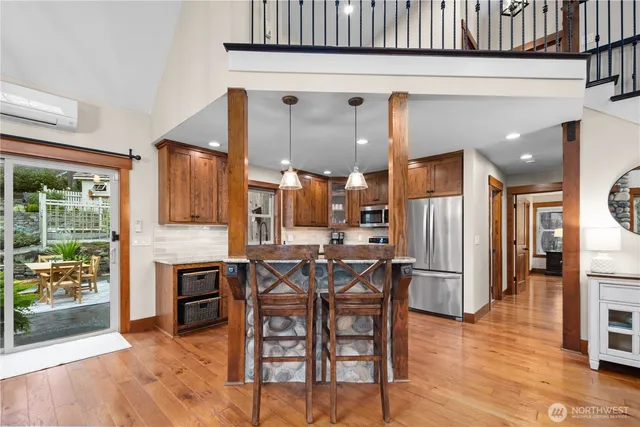 $869,000 | 375 Glengarry Drive, Camano Island, WA 98282