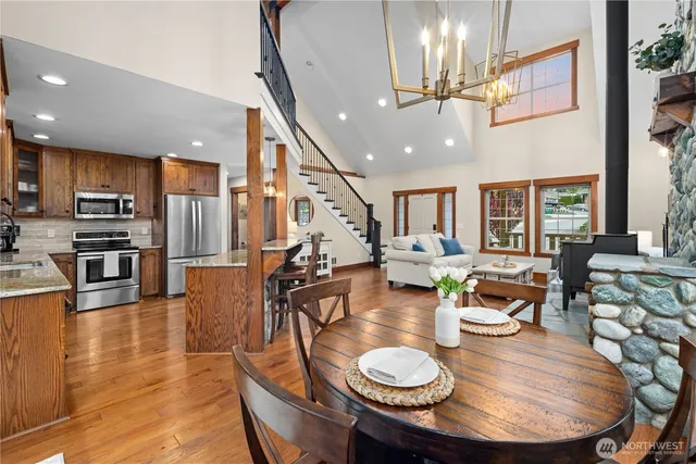 $869,000 | 375 Glengarry Drive, Camano Island, WA 98282