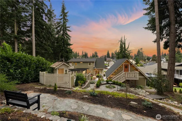 $869,000 | 375 Glengarry Drive, Camano Island, WA 98282