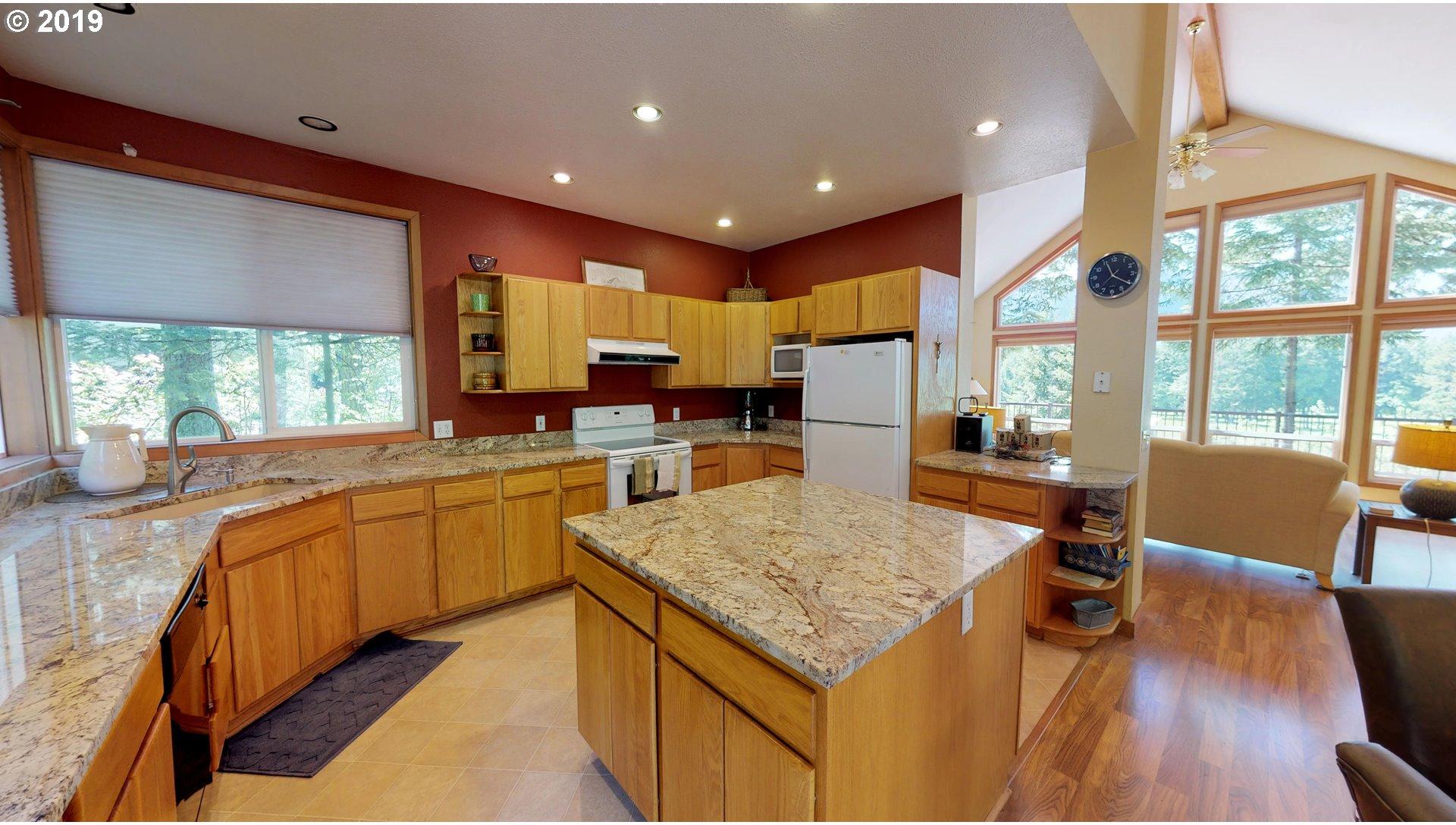 1161 Berge Road Stevenson, WA 98648 - Photo 9 of 25 Kitchen