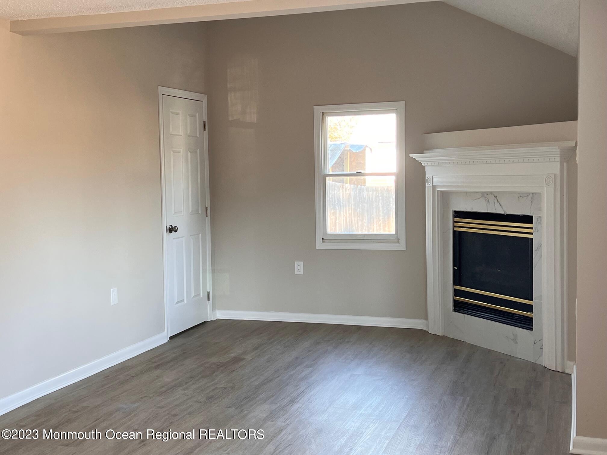 16 Walnut Street Waretown, NJ 08758 - Photo 3 of 12 IMG_1174