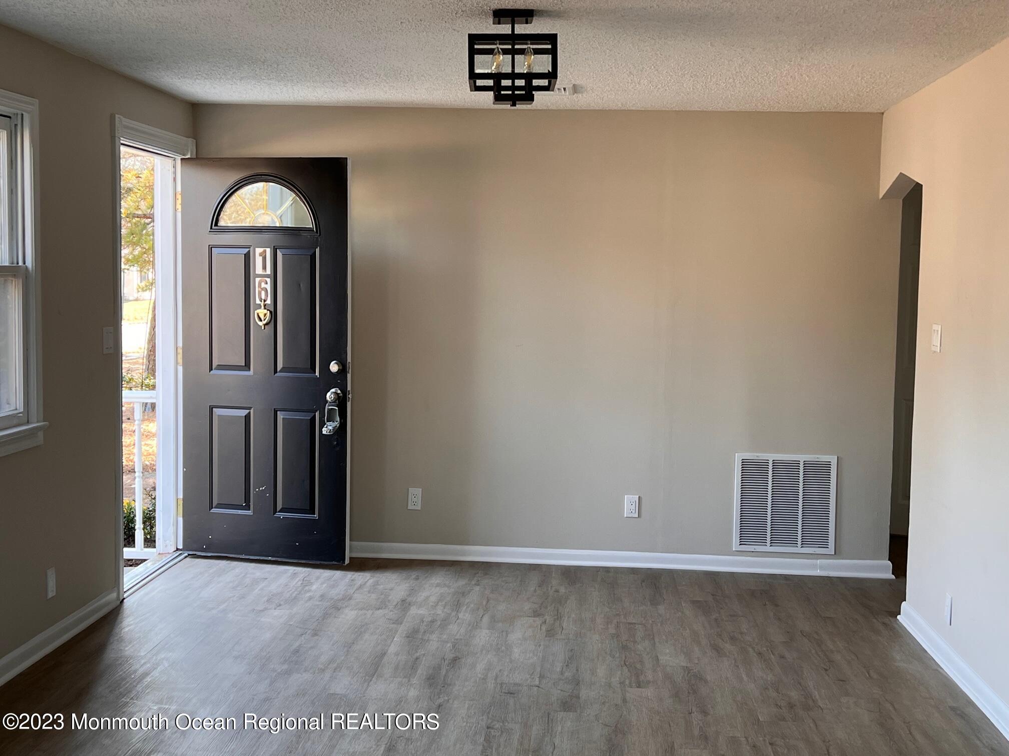 16 Walnut Street Waretown, NJ 08758 - Photo 5 of 12 IMG_1176