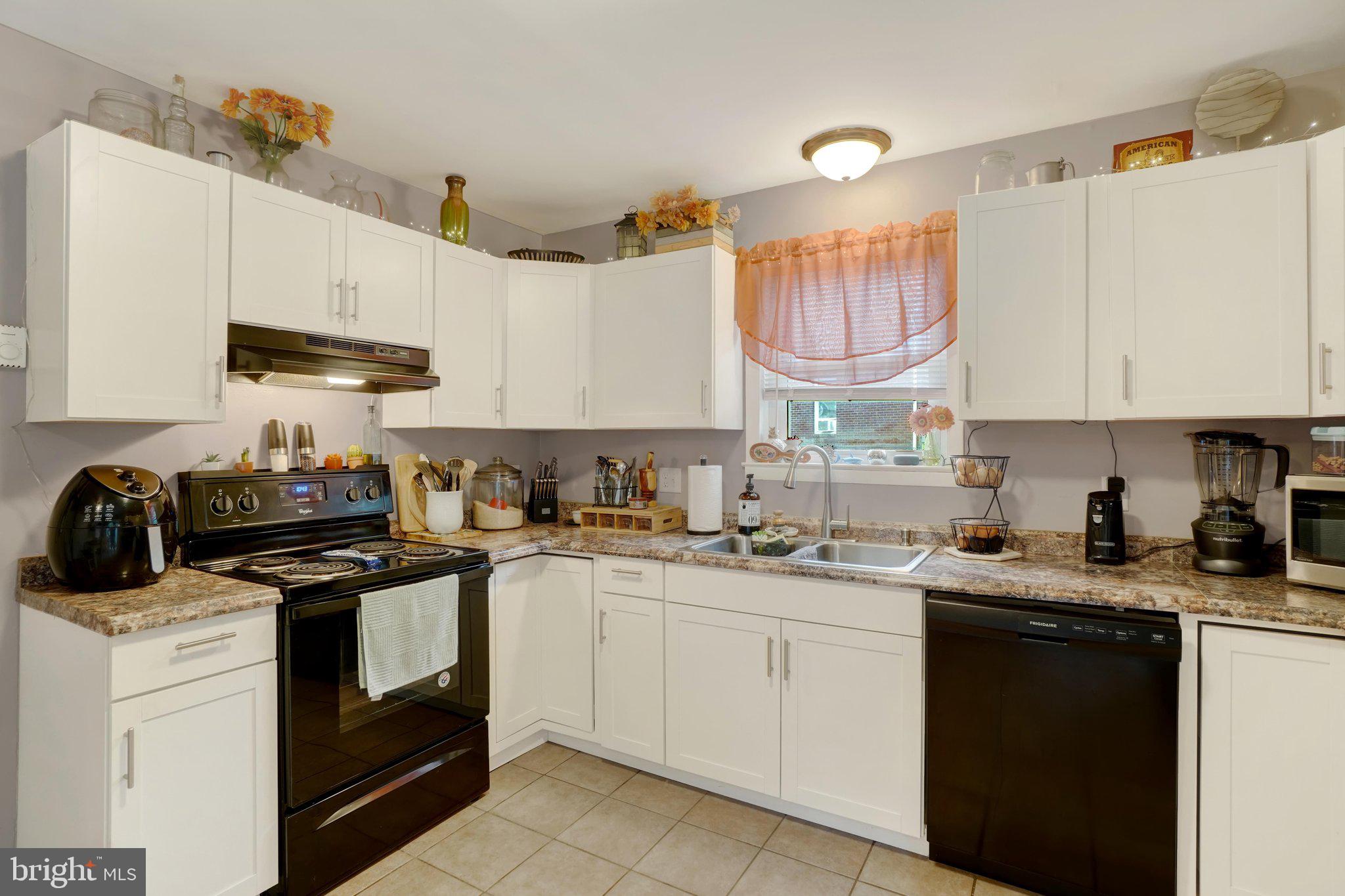 3119 Galaxy Road Dover, PA 17315 - Photo 8 of 18