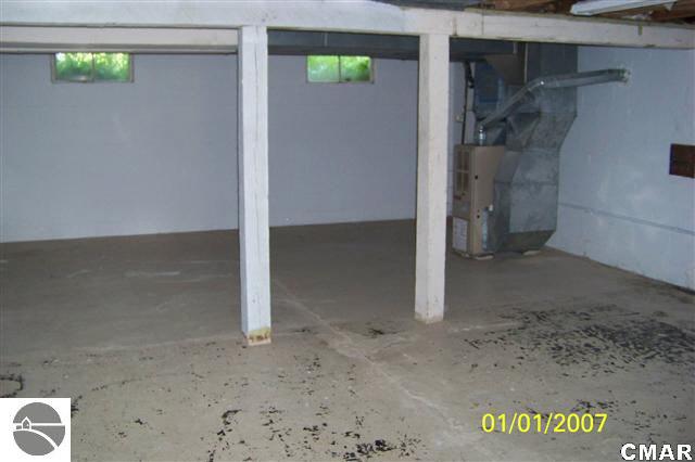 1650 East Alward Road Dewitt, MI 48820 - Photo 14 of 17 1771442-13.JPG