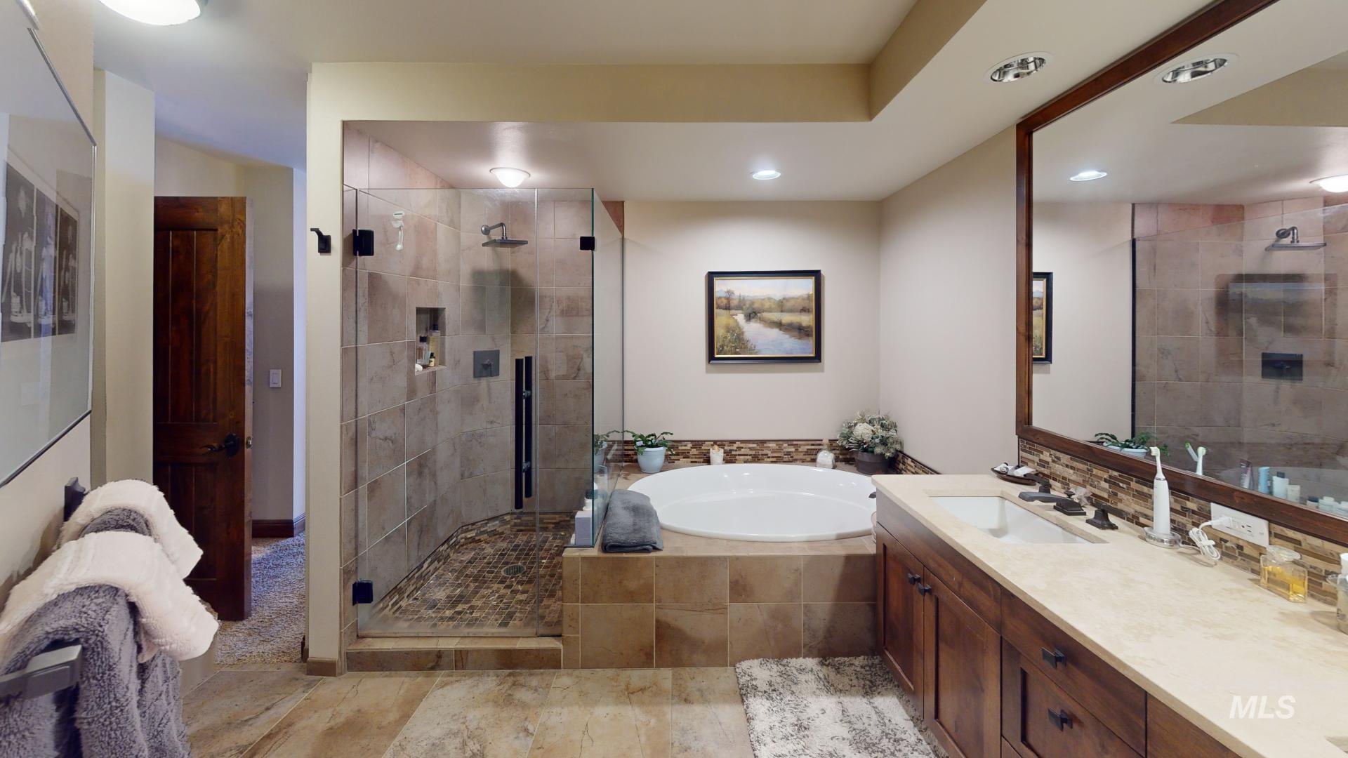 616 North 3rd Street, Unit 211 McCall, ID 83638 - Photo 27 of 49