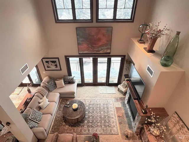 $855,000 | 616 North 3rd Street, Unit 211, McCall, ID 83638