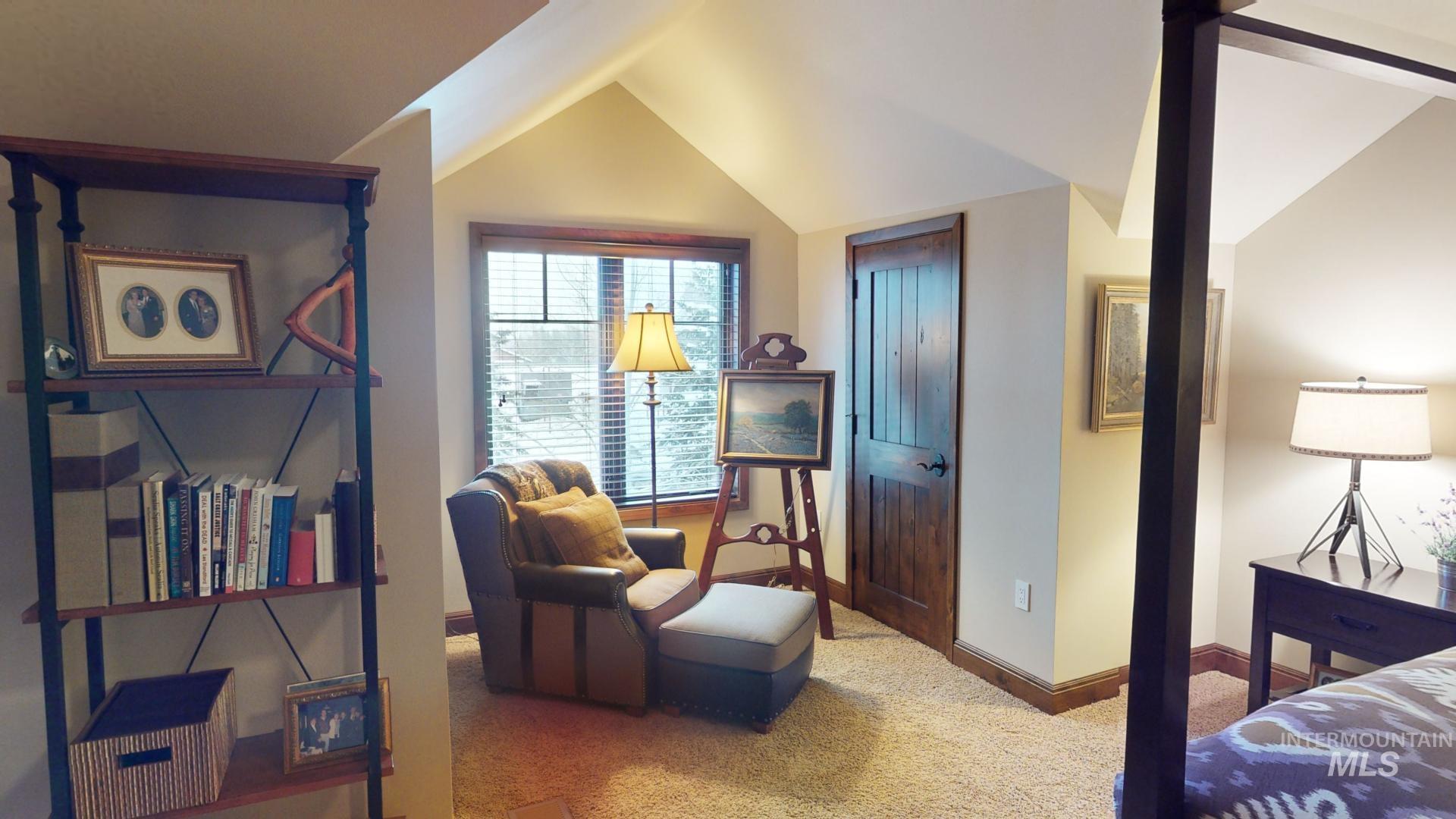 616 North 3rd Street, Unit 211 McCall, ID 83638 - Photo 31 of 49 Lakeview Sitting Area