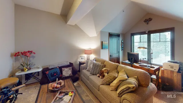 $855,000 | 616 North 3rd Street, Unit 211, McCall, ID 83638