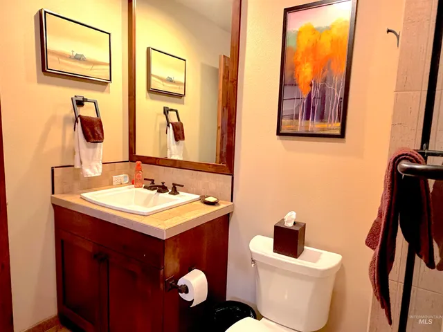 $855,000 | 616 North 3rd Street, Unit 211, McCall, ID 83638