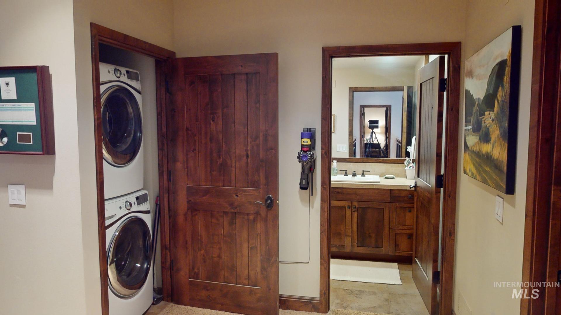 616 North 3rd Street, Unit 211 McCall, ID 83638 - Photo 42 of 49