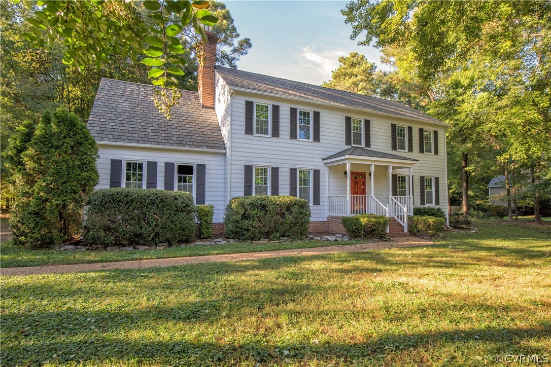 14200 Chepstow Road Midlothian, VA 23113 - Photo 6 of 41 a view of a house with a swimming pool
