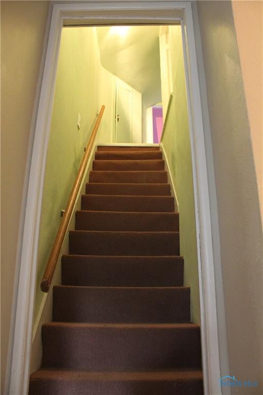837 Mambrino Road Oregon, OH 43616 - Photo 5 of 10 Gallery Image 5