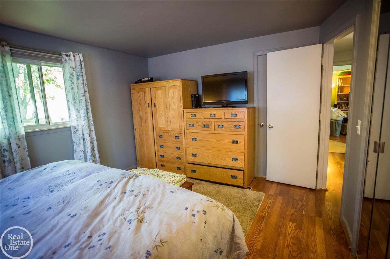 3276 Riverside Drive Port Huron, MI 48060 - Photo 38 of 60