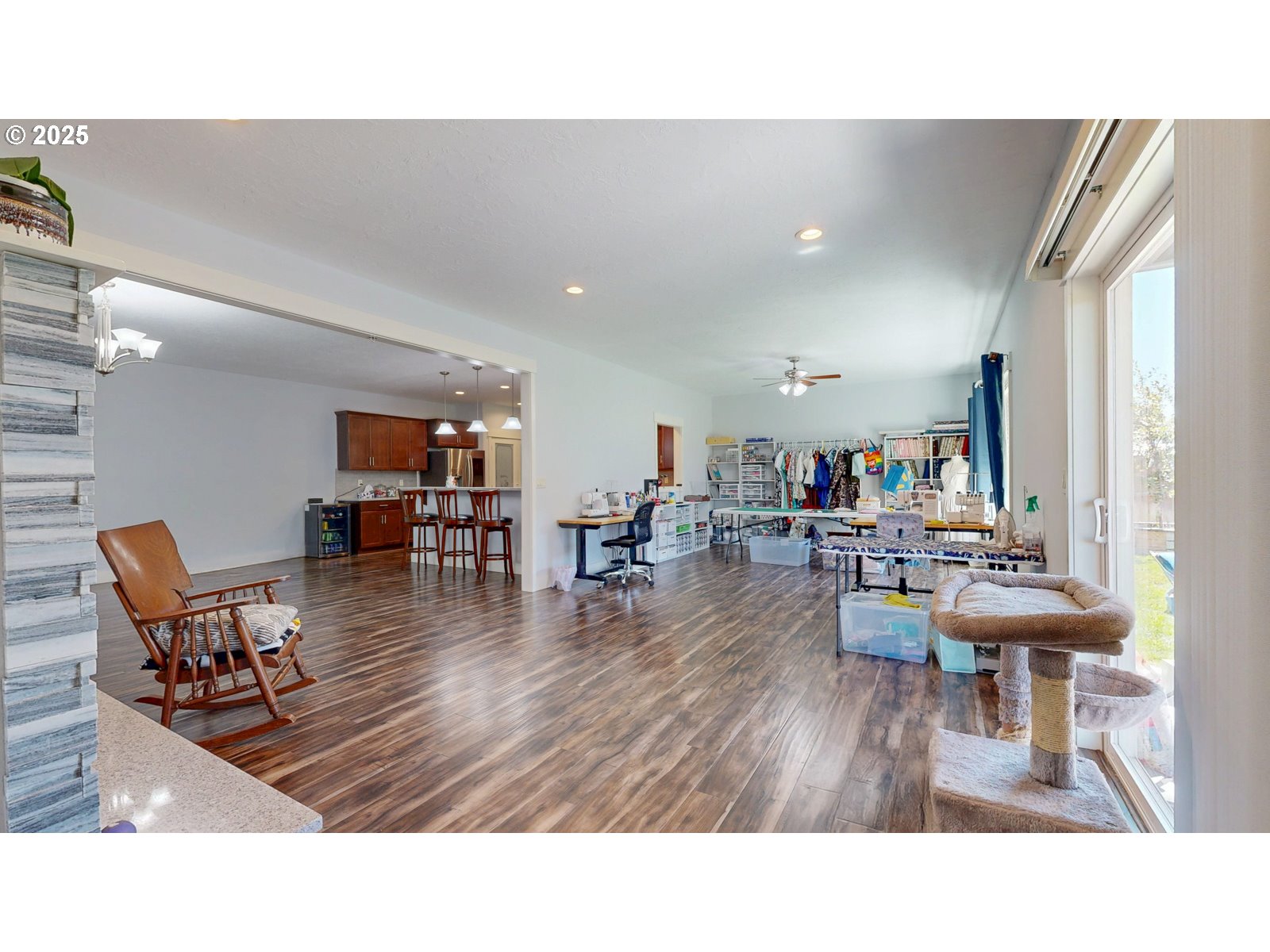 915 Southwest Coyote Drive Hermiston, OR 97838 - Photo 11 of 29