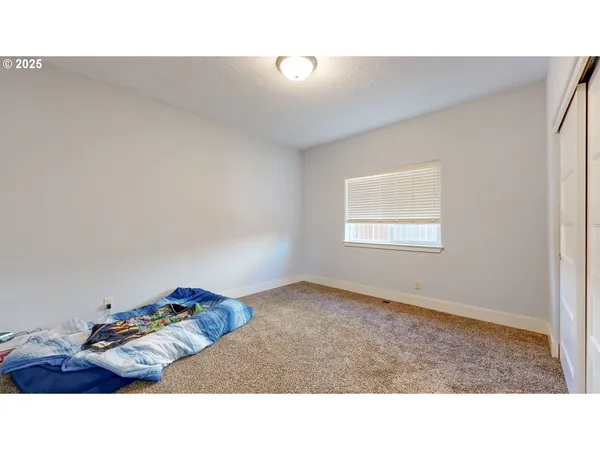 $474,900 | 915 Southwest Coyote Drive, Hermiston, OR 97838