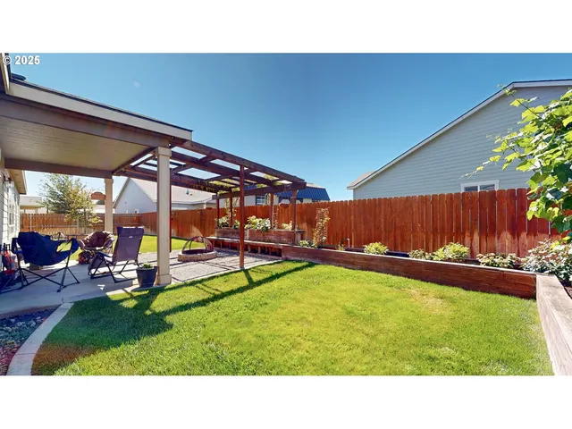 $474,900 | 915 Southwest Coyote Drive, Hermiston, OR 97838