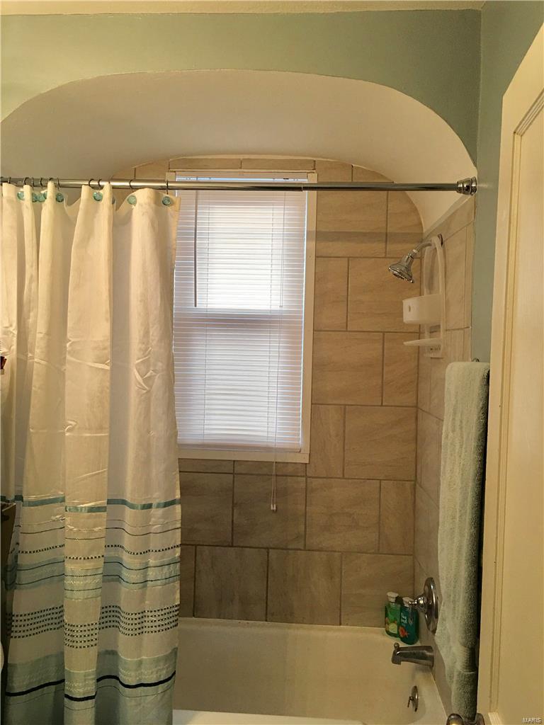 205 Hazel Street Troy, IL 62294 - Photo 15 of 26 Gallery Image 15