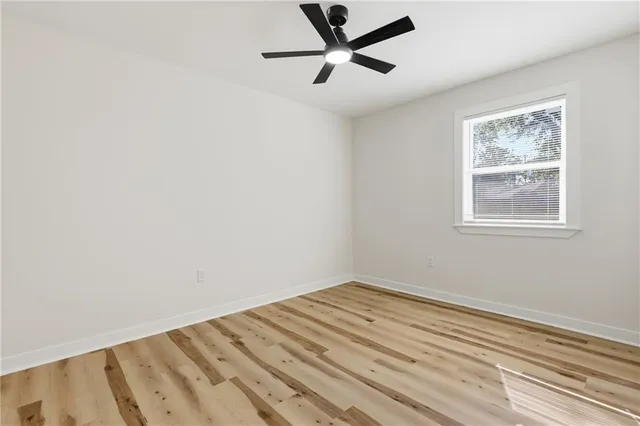 $2,300 | 19 Robin Hood Drive, Savannah, GA 31406