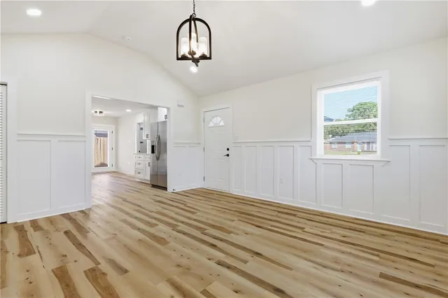 $2,300 | 19 Robin Hood Drive, Savannah, GA 31406