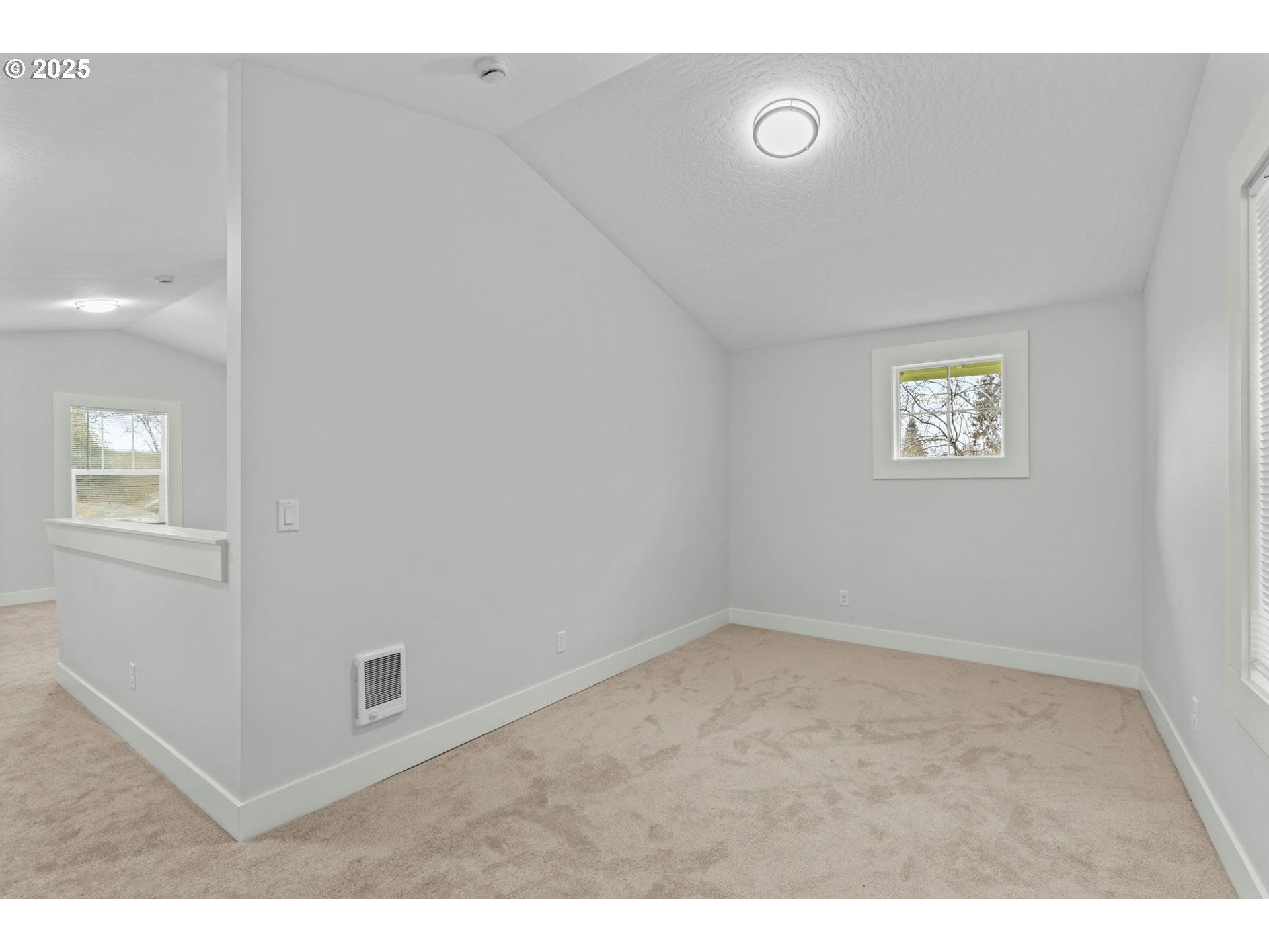 1010 Monroe Street Eugene, OR 97402 - Photo 25 of 40 a view of an empty room