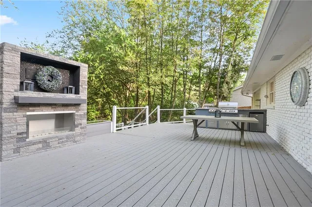 a outdoor view with a sitting space