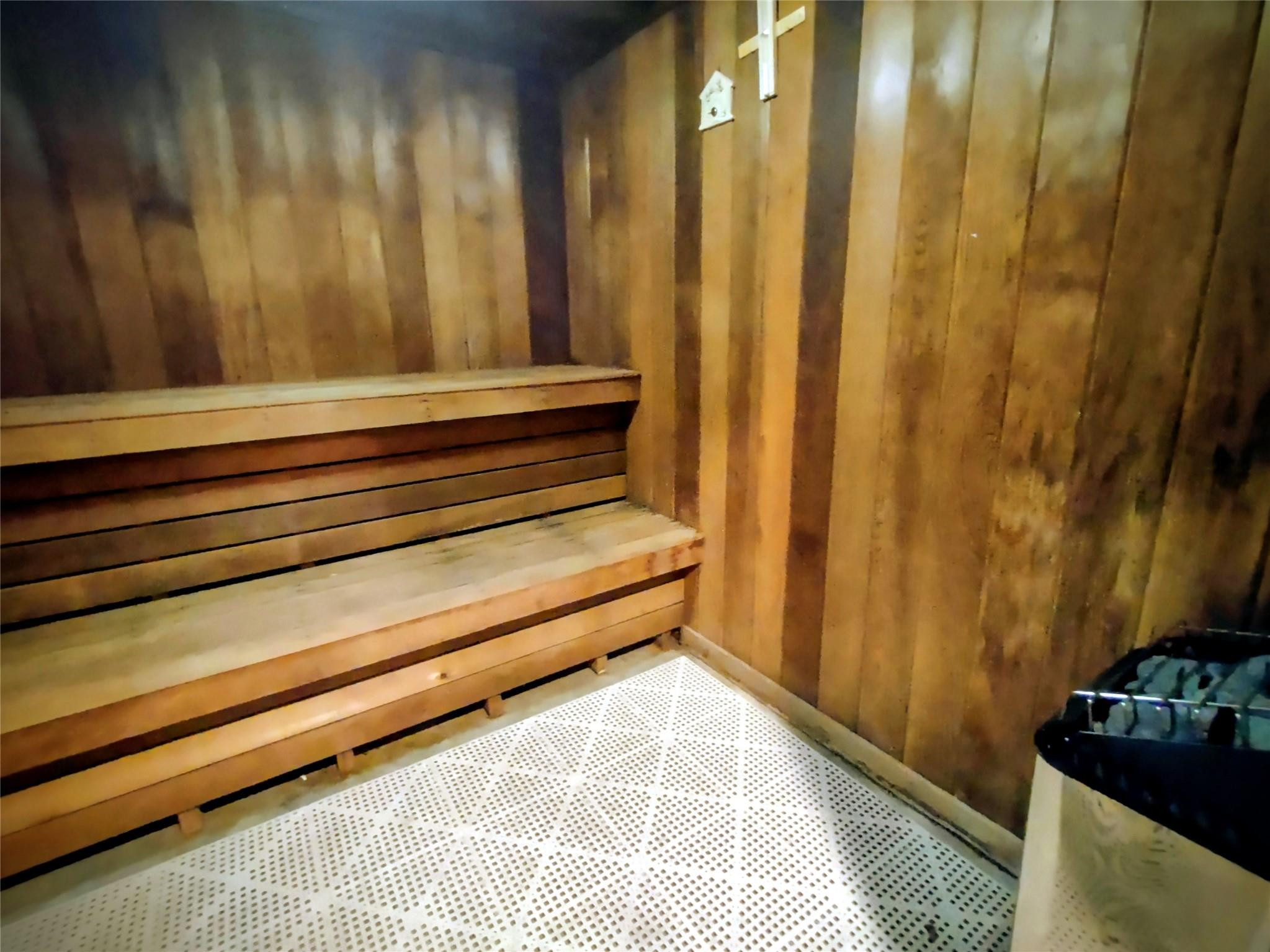 8592 Flamingo Drive Boca Raton, FL 33496 - Photo 38 of 40 Sauna