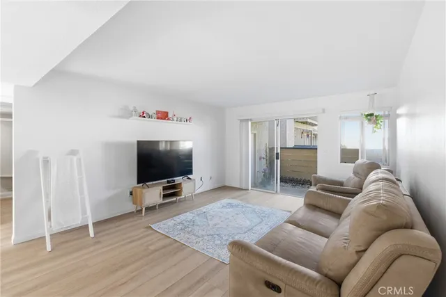 $529,900 | 20921 Serrano Creek Road, Unit 55, Lake Forest, CA 92630