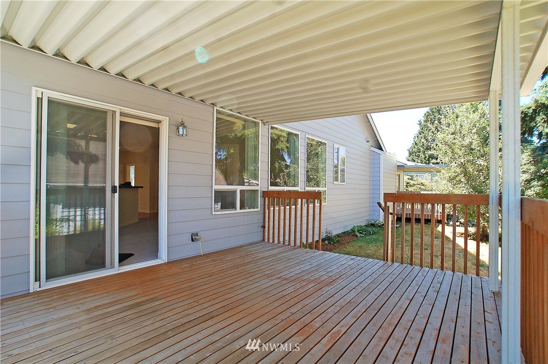 2217 Duvall Avenue Northeast Renton, WA 98059 - Photo 17 of 23