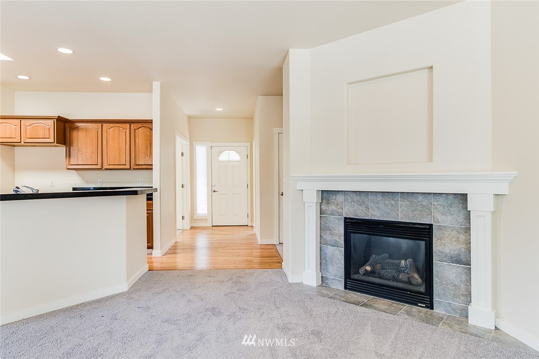 2217 Duvall Avenue Northeast Renton, WA 98059 - Photo 7 of 23