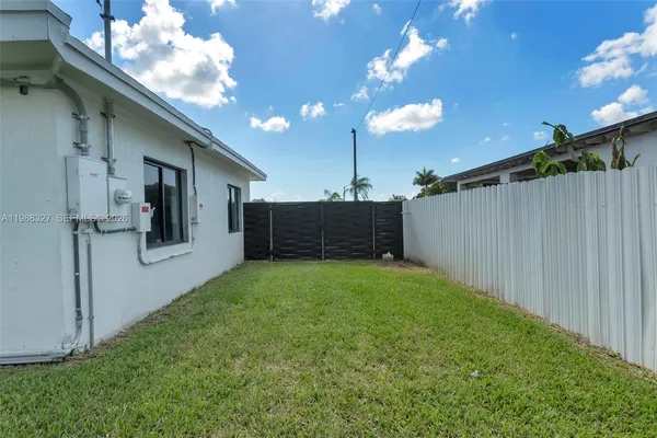$599,999 | 14520 Carver Drive, Miami, FL 33176