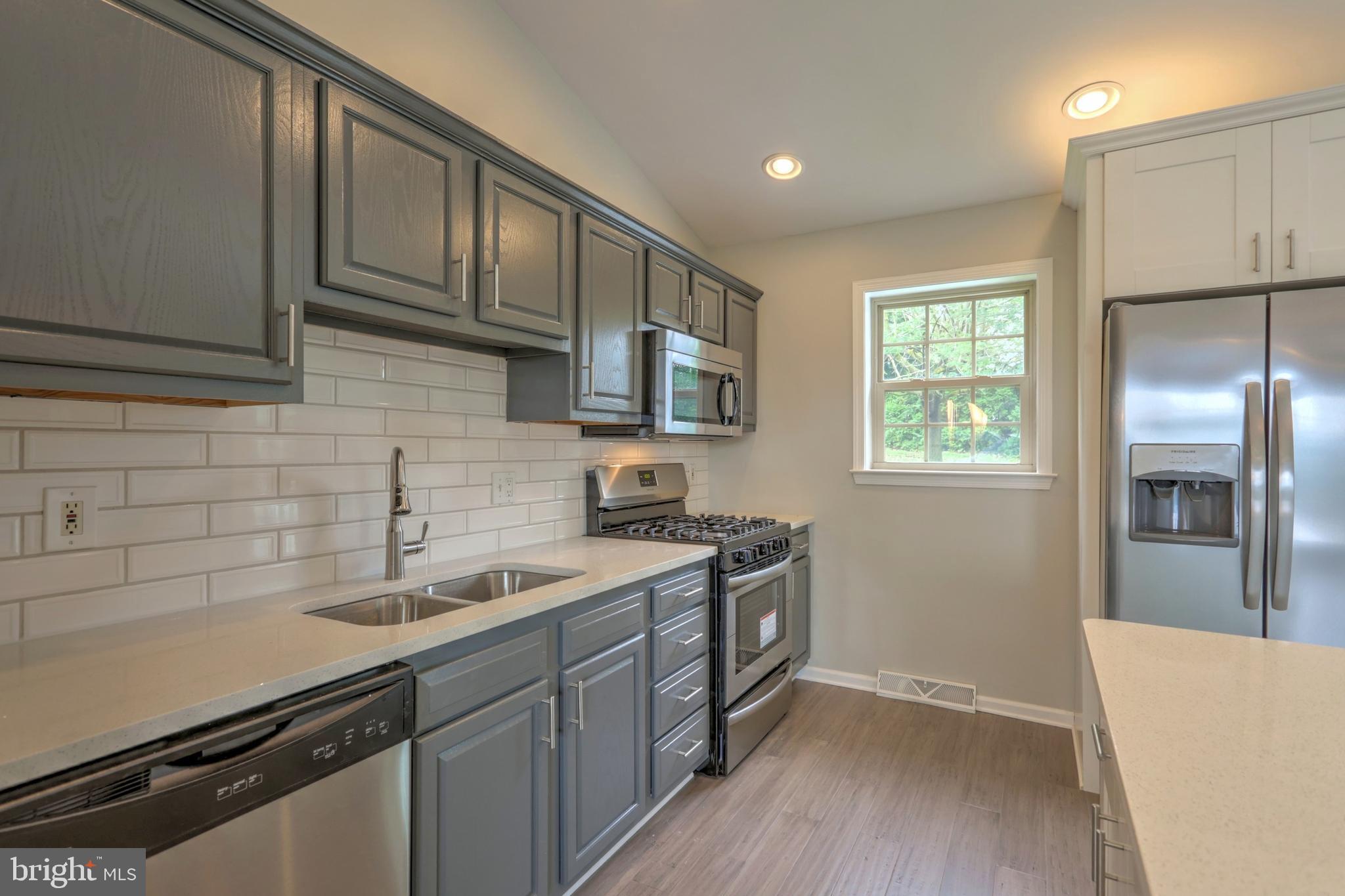 2020 Teslin Road York, PA 17404 - Photo 12 of 26