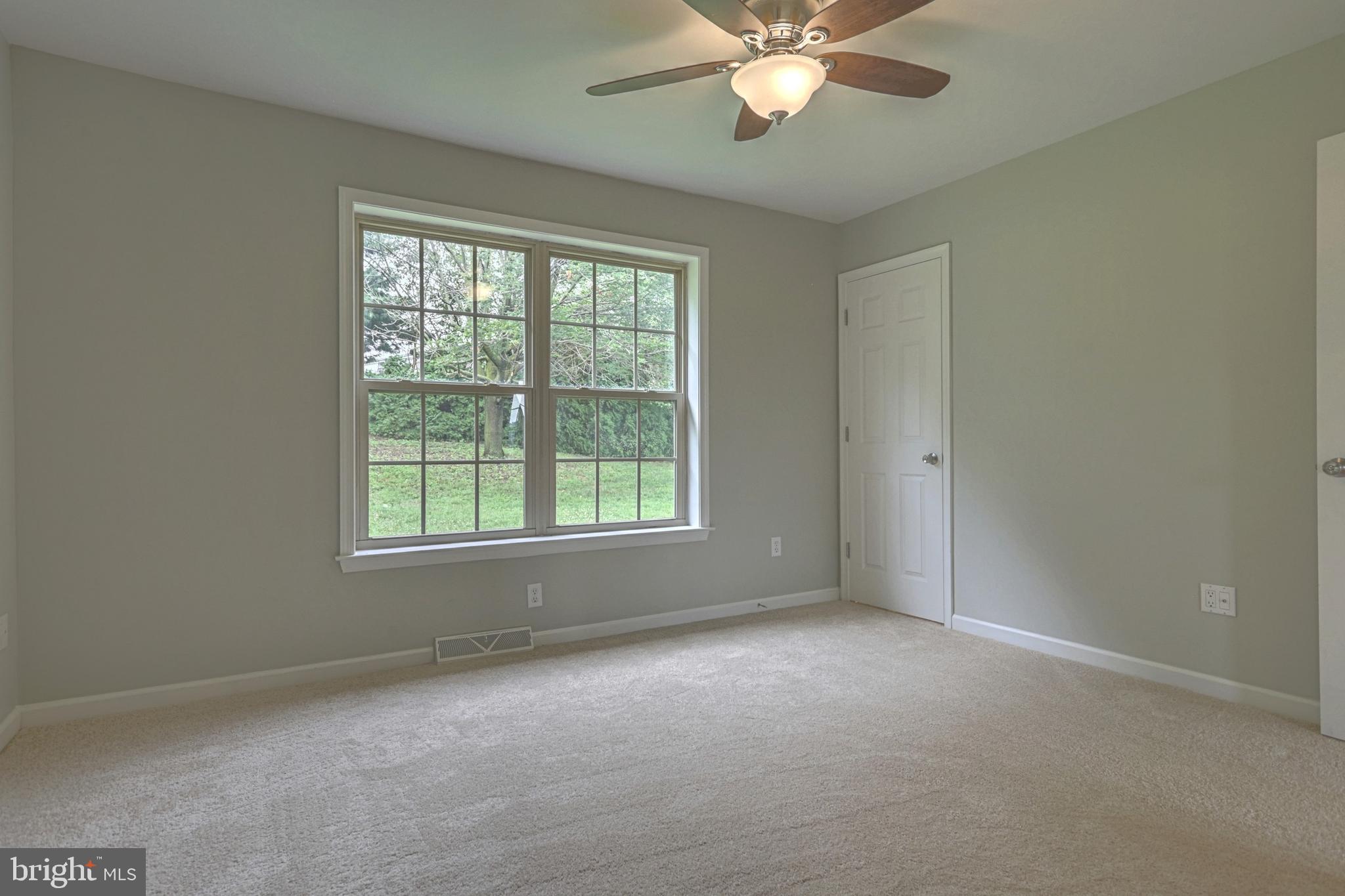 2020 Teslin Road York, PA 17404 - Photo 18 of 26