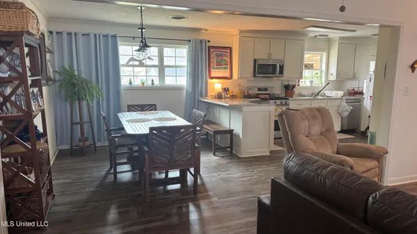 $208,000 | 415 Townsend Road, Forest, MS 39074