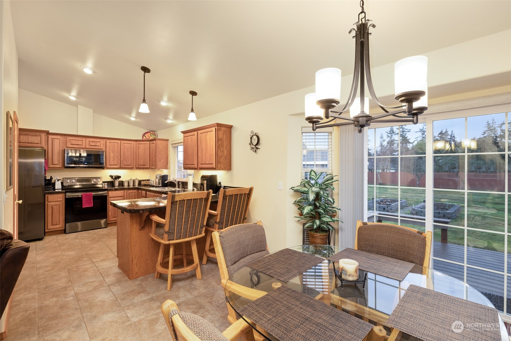 181 Ruby Road Port Angeles, WA 98362 - Photo 10 of 40 Gallery Image 10