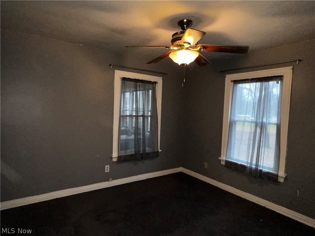 1068 Howland Wilson Road Southeast Warren, OH 44484 - Photo 21 of 28 Gallery Image 21