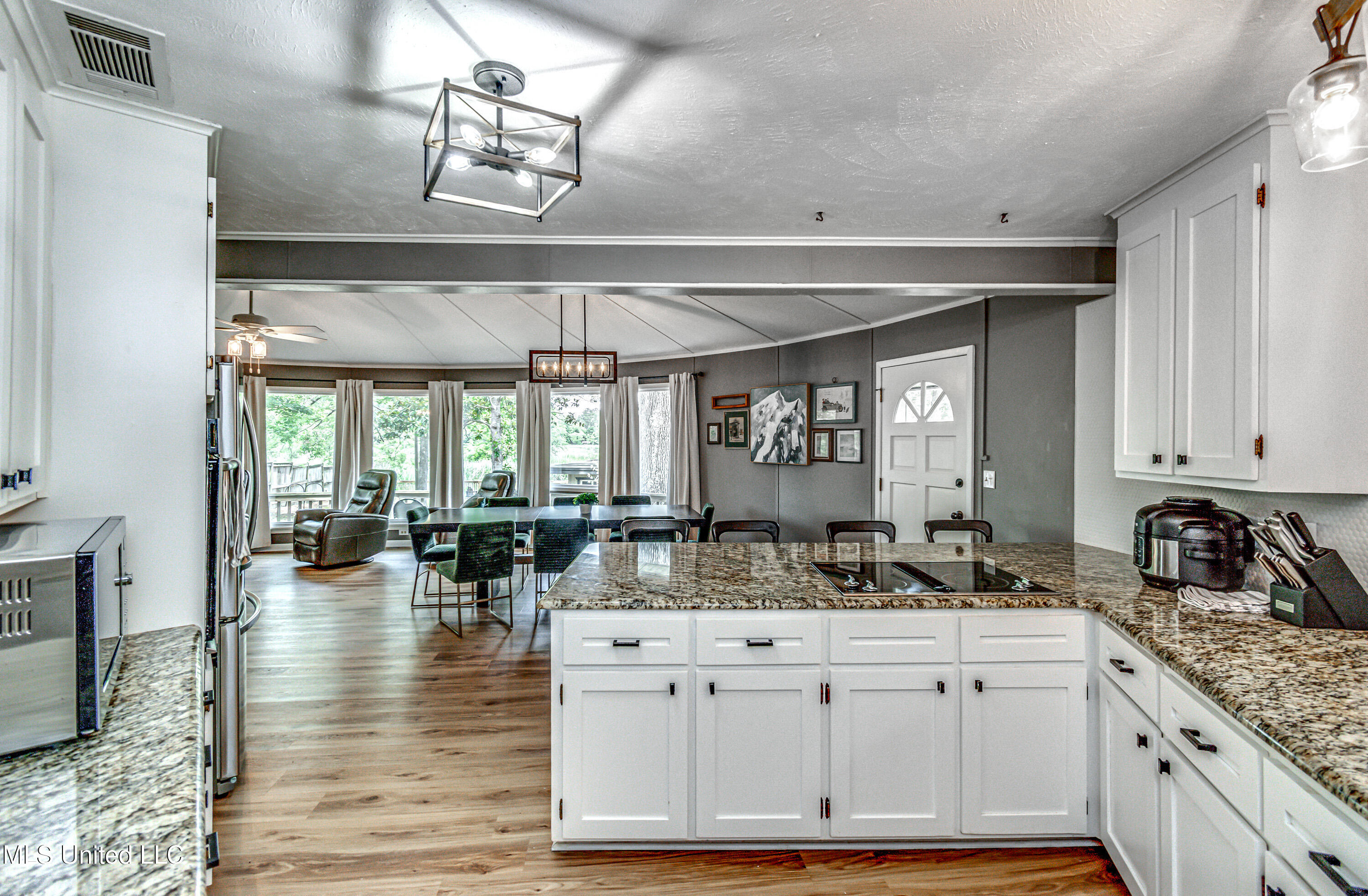 363 Lake Harbor Road Brandon, MS 39047 - Photo 28 of 122 363 Lake Harbor Rd-28