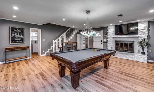 $449,999 | 363 Lake Harbor Road, Brandon, MS 39047