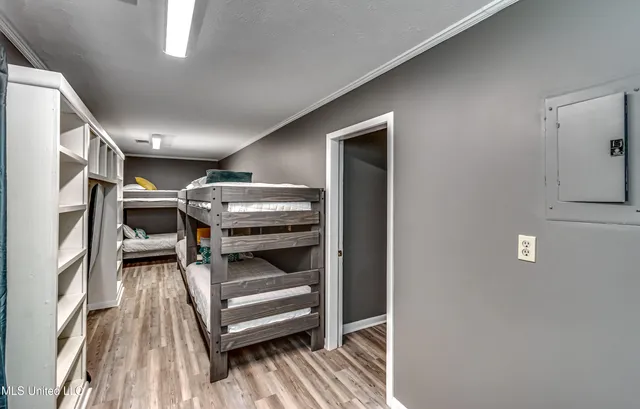 $449,999 | 363 Lake Harbor Road, Brandon, MS 39047