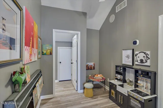 $449,999 | 363 Lake Harbor Road, Brandon, MS 39047