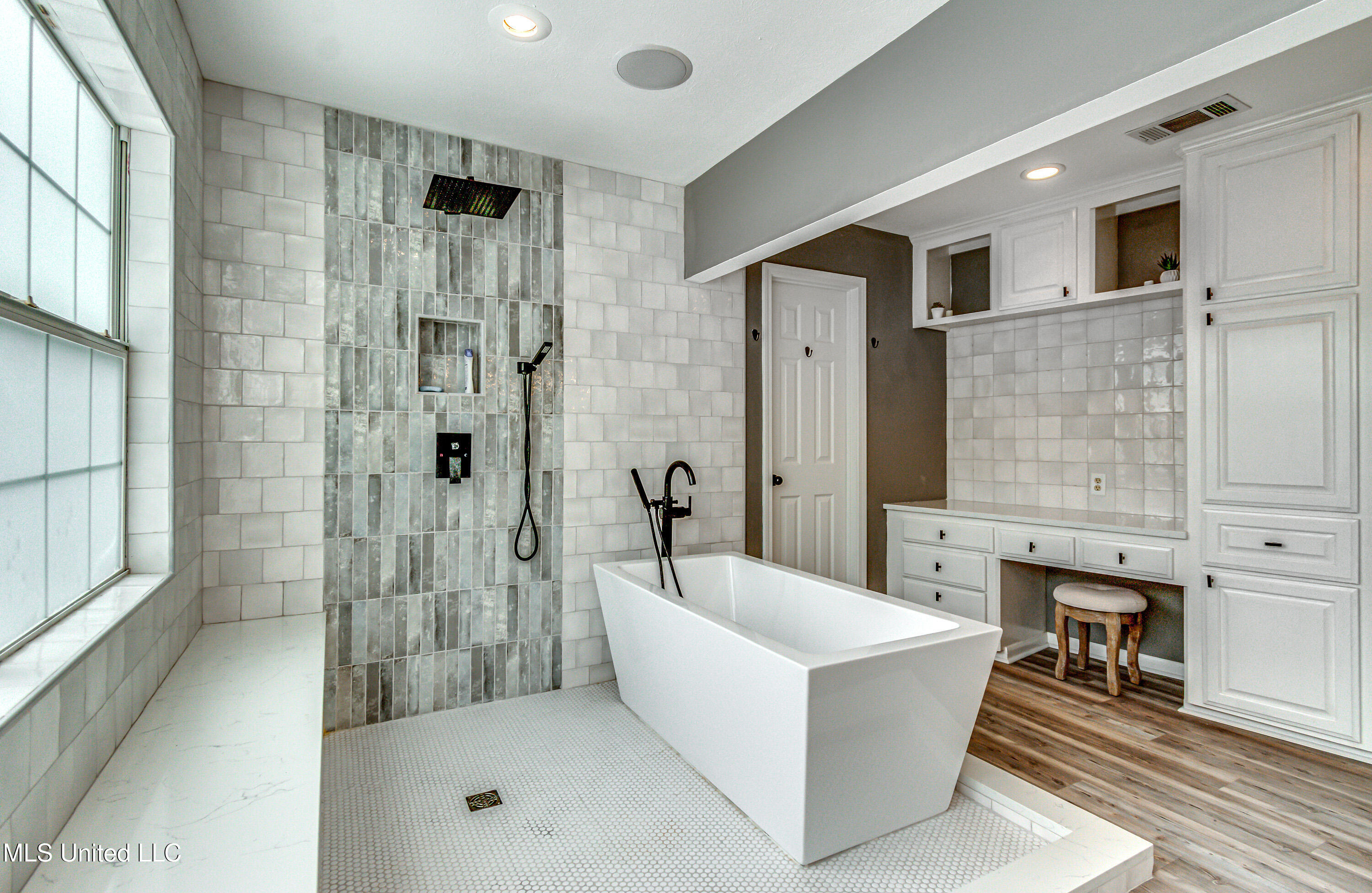 363 Lake Harbor Road Brandon, MS 39047 - Photo 70 of 122 363 Lake Harbor Rd-55