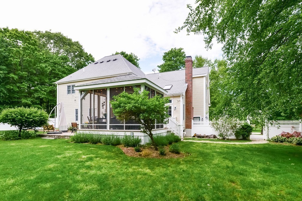 9 Broad Acres Farm Road Medway, MA 02053 - Photo 23 of 27 Gallery Image 23