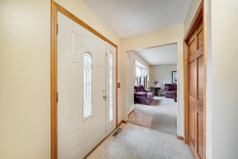 14246 Dearborn Path Rosemount, MN 55068 - Photo 10 of 44