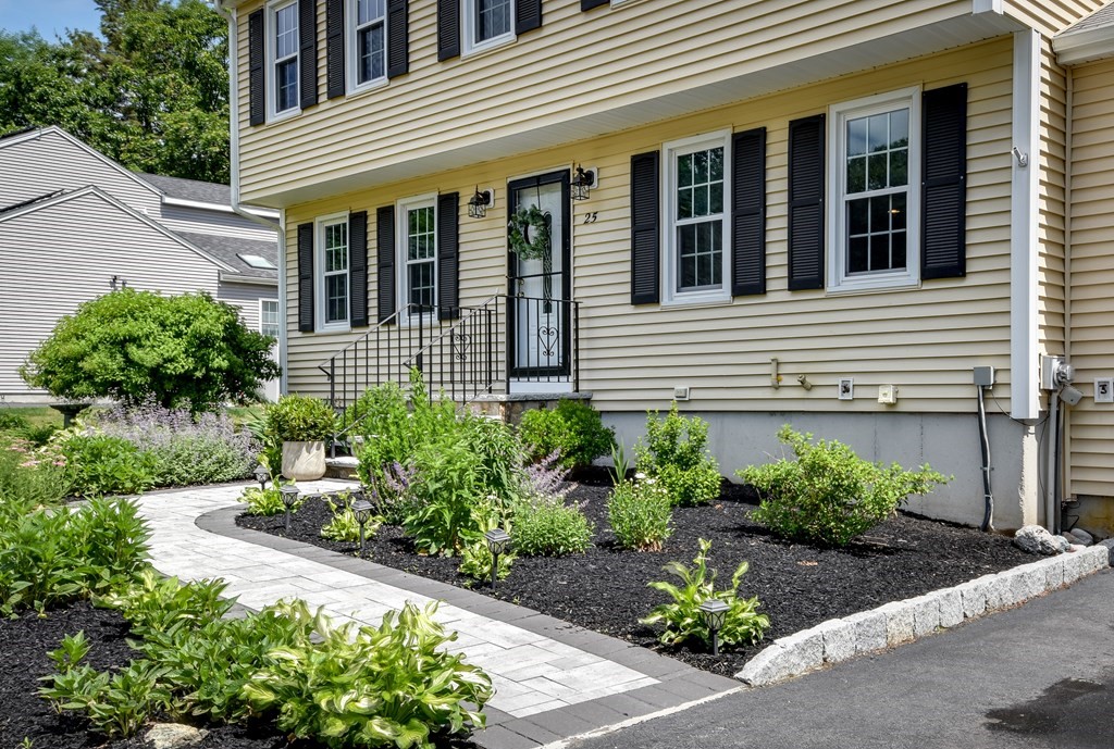 25 Hammond Road Hopedale, MA 01747 - Photo 3 of 37 Gallery Image 3