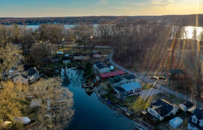 50775 West Bay Road Dowagiac, MI 49047 - Photo 11 of 33 Magician Lake 8