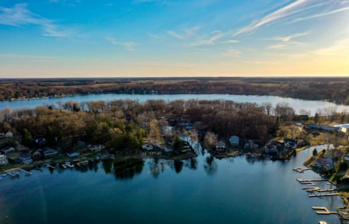 50775 West Bay Road Dowagiac, MI 49047 - Photo 8 of 33 Magician Lake 5