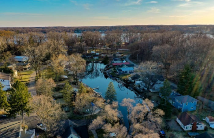 50775 West Bay Road Dowagiac, MI 49047 - Photo 10 of 33 Magician Lake 7