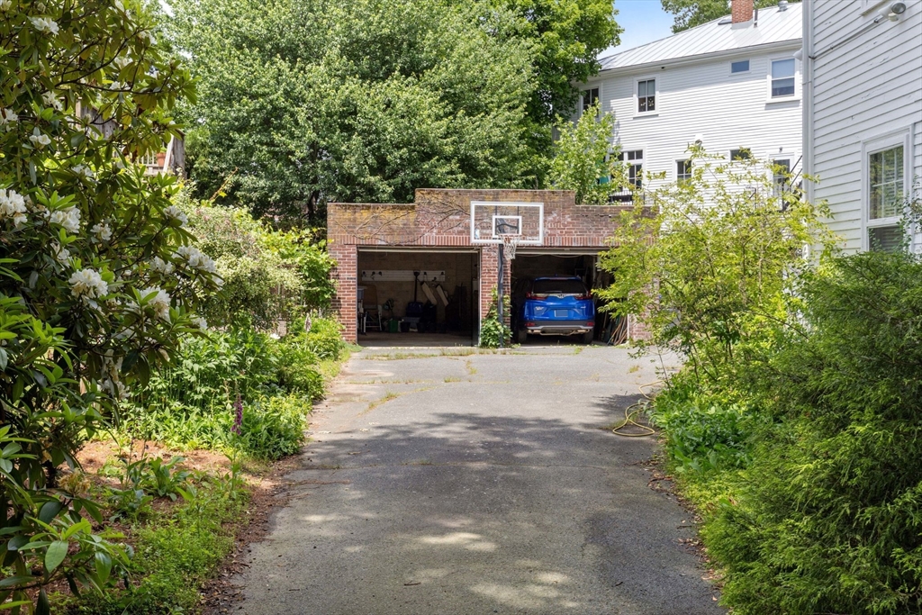 15 Myrtle Street, Unit 2 Boston, MA 02130 - Photo 32 of 34