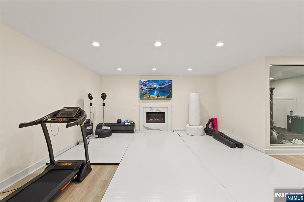 3 Mountain View Court Demarest, NJ 07627 - Photo 45 of 50