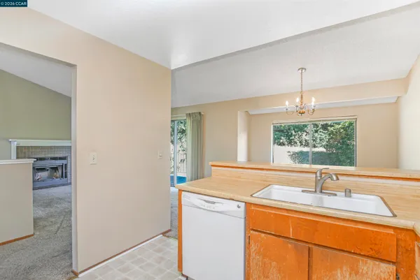 $549,000 | 2402 Silk Tree Court, Martinez, CA 94553